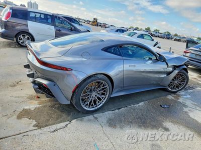 Trzecie zdjęcie samochodu z tyłu: 2020 ASTON MARTIN VANTAGE VIN:SCFSMGAWXLGN03248 - miniatura
