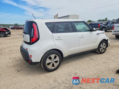 Trzecie zdjęcie samochodu z tyłu: 2016 KIA SOUL BASE VIN:KNDJN2A28G7250864 - miniatura