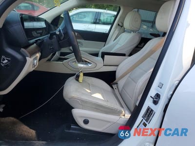 Zdjęcie 7 z 13 samochodu: 2025 MERCEDES-BENZ GLS 450 4MATIC VIN:4JGFF5KE4SB408759 - miniatura