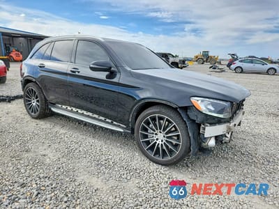 Czwarte zdjęcie samochodu z boku: 2017 MERCEDES-BENZ GLC 43 4MATIC AMG VIN:WDC0G6EB8HF167833 - miniatura