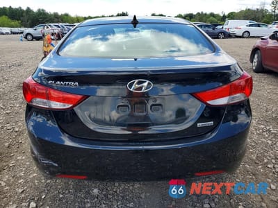 Zdjęcie 6 z 12 samochodu: 2013 HYUNDAI ELANTRA VIN:KMHDH4AE2DU003049 - miniatura