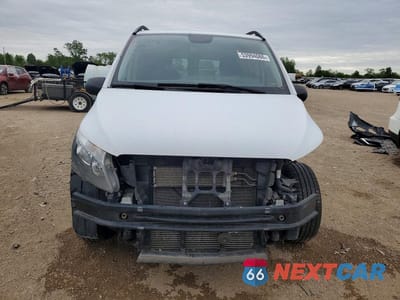 Piąte zdjęcie samochodu w środku: 2016 MERCEDES-BENZ METRIS VIN:WD3PG2EA0G3125672 - miniatura