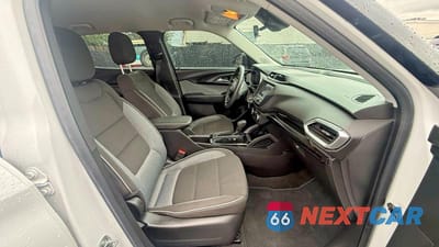 Piąte zdjęcie samochodu w środku: 2022 CHEVROLET TRAILBLAZER LS VIN:KL79MMS2XNB103825 - miniatura