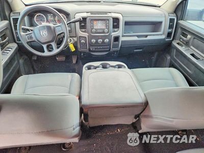 Zdjęcie 8 z 12 samochodu: 2016 RAM 1500 ST VIN:1C6RR7FT1GS105062 - miniatura