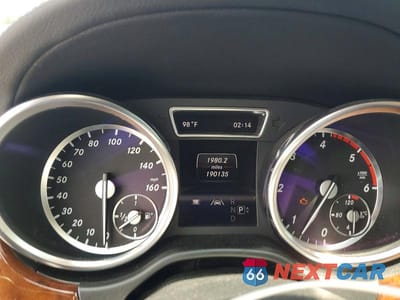 Zdjęcie 9 z 13 samochodu: 2013 MERCEDES-BENZ GL 350 BLUETEC VIN:4JGDF2EE7DA211515 - miniatura