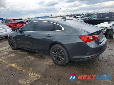 Drugie zdjęcie samochodu z przodu: 2016 CHEVROLET MALIBU LT VIN:1G1ZE5ST7GF322759 - miniatura