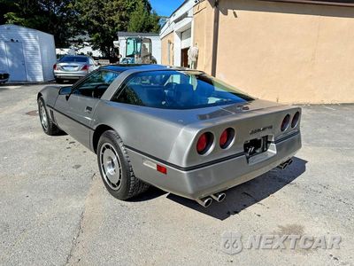Trzecie zdjęcie samochodu z tyłu: 1984 CHEVROLET CORVETTE VIN:1G1AY0780E5147284 - miniatura