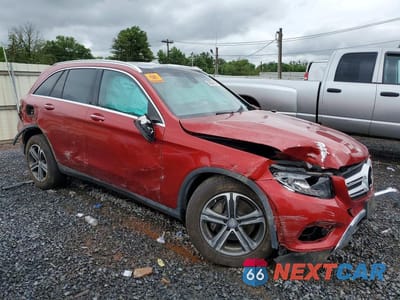 Czwarte zdjęcie samochodu z boku: 2017 MERCEDES-BENZ GLC 300 4MATIC VIN:WDC0G4KB4HF166185 - miniatura
