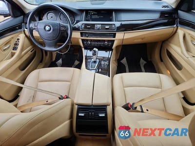 Zdjęcie 8 z 12 samochodu: 2014 BMW 528 XI VIN:WBA5A7C54ED617255 - miniatura