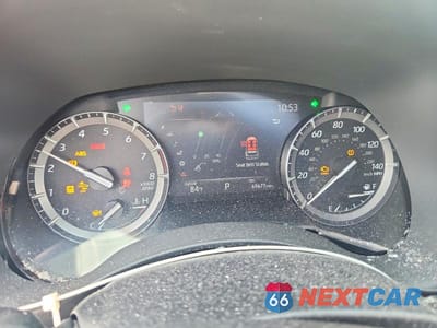 Zdjęcie 9 z 14 samochodu: 2021 TOYOTA HIGHLANDER XLE VIN:5TDGZRAH4MS530343 - miniatura
