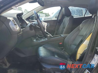 Zdjęcie 7 z 12 samochodu: 2018 MAZDA 3 GRAND TOURING VIN:3MZBN1M36JM270852 - miniatura