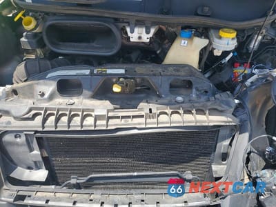 Zdjęcie 12 z 14 samochodu: 2021 RAM PROMASTER 2500 DELIVERY VAN VIN:3C6LRVDG4ME579134 - miniatura