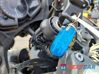 Zdjęcie 8 z 9 samochodu: 2018 KAWASAKI EX400 VIN:JKAEXKG14JDA07939 - miniatura
