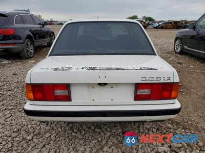 Zdjęcie 6 z 12 samochodu: 1990 BMW 325 IX VIN:WBAAE9313LED64273 - miniatura