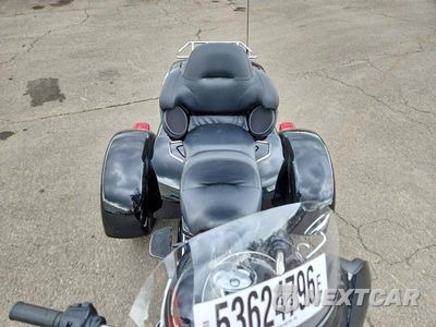 Piąte zdjęcie samochodu w środku: 2017 HARLEY-DAVIDSON FLHTCUTG TRI GLIDE ULTRA VIN:1HD1MAD19HB851049 - miniatura