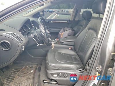 Zdjęcie 7 z 13 samochodu: 2012 AUDI Q7 PREMIUM PLUS VIN:WA1LGAFEXCD010088 - miniatura