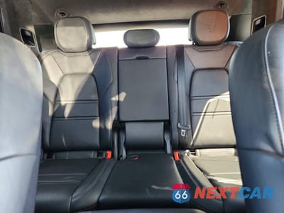 Zdjęcie 10 z 14 samochodu: 2019 PORSCHE CAYENNE TURBO VIN:WP1AF2AY5KDA81543 - miniatura