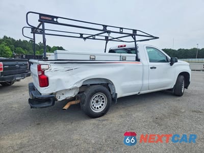 Trzecie zdjęcie samochodu z tyłu: 2021 CHEVROLET SILVERADO C1500 VIN:3GCNWAEK9MG373754 - miniatura