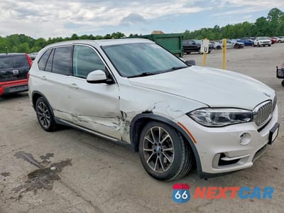 Czwarte zdjęcie samochodu z boku: 2017 BMW X5 XDRIVE35I VIN:5UXKR0C32H0V70399 - miniatura