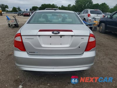 Zdjęcie 6 z 12 samochodu: 2010 FORD FUSION SE VIN:3FAHP0HA4AR349293 - miniatura