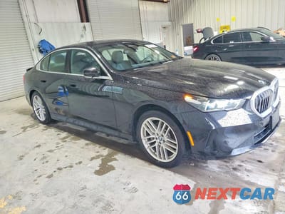 Czwarte zdjęcie samochodu z boku: 2025 BMW 530 XI VIN:WBA53FJ01SCT20361 - miniatura