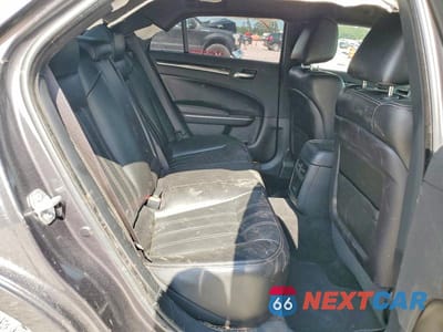 Zdjęcie 10 z 13 samochodu: 2019 CHRYSLER 300 S VIN:2C3CCABG2KH686520 - miniatura