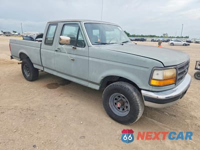 Czwarte zdjęcie samochodu z boku: 1993 FORD F150 VIN:1FTEX14Y3PKB36483 - miniatura