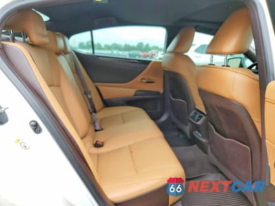 Zdjęcie 10 z 12 samochodu: 2019 LEXUS ES 350 VIN:58ABZ1B15KU040522 - miniatura