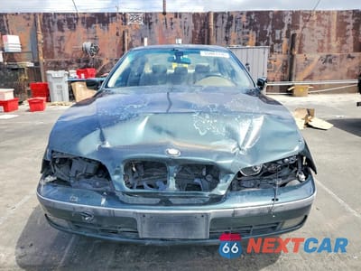 Piąte zdjęcie samochodu w środku: 2000 BMW 528 I AUTOMATIC VIN:WBADM6345YGU18707 - miniatura