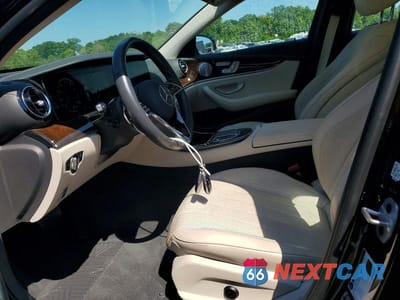 Zdjęcie 7 z 12 samochodu: 2021 MERCEDES-BENZ E 350 VIN:W1KZF8DB4MA910370 - miniatura