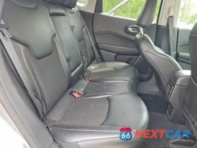 Zdjęcie 11 z 13 samochodu: 2020 JEEP COMPASS LATITUDE VIN:3C4NJDBB0LT160699 - miniatura
