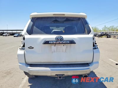 Zdjęcie 6 z 13 samochodu: 2014 TOYOTA 4RUNNER TRAIL PREMIUM VIN:JTEBU5JR2E5180868 - miniatura