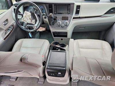 Zdjęcie 8 z 13 samochodu: 2020 TOYOTA SIENNA XLE 8-PASSENGER VIN:5TDYZ3DC3LS027709 - miniatura