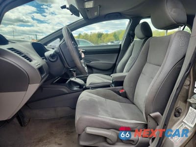 Zdjęcie 7 z 13 samochodu: 2008 HONDA CIVIC LX VIN:2HGFA16578H516459 - miniatura