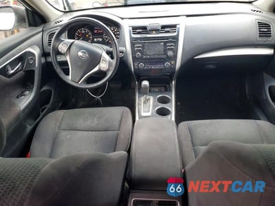 Zdjęcie 8 z 12 samochodu: 2014 NISSAN ALTIMA 2.5 SV VIN:1N4AL3AP0EN244384 - miniatura