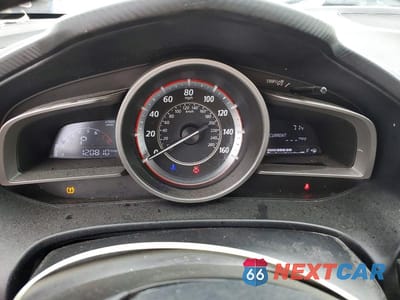 Zdjęcie 9 z 12 samochodu: 2016 MAZDA 3 TOURING VIN:3MZBM1M71GM299724 - miniatura