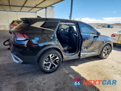 Trzecie zdjęcie samochodu z tyłu: 2023 KIA SPORTAGE EX VIN:5XYK33AF8PG069172 - miniatura