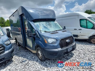 Czwarte zdjęcie samochodu z boku: 2021 FORD TRANSIT T-350 STEP VAN ** R & D * CLN TITLE * PRI FLEET ** VIN:1FDDF6P84MKA59699 - miniatura