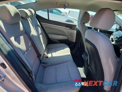 Zdjęcie 10 z 13 samochodu: 2018 HYUNDAI ELANTRA SEL VIN:5NPD84LF0JH310896 - miniatura
