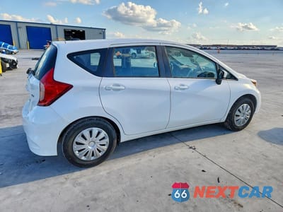 Trzecie zdjęcie samochodu z tyłu: 2017 NISSAN VERSA NOTE SV VIN:3N1CE2CP8HL370892 - miniatura