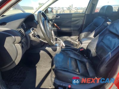 Zdjęcie 7 z 12 samochodu: 2001 VOLKSWAGEN PASSAT GLX 4MOTION VIN:WVWTH63B71P269417 - miniatura