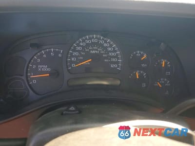 Zdjęcie 9 z 12 samochodu: 2004 GMC NEW SIERRA C1500 VIN:2GTEC19T341383572 - miniatura