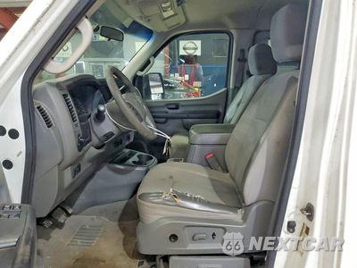 Zdjęcie 7 z 13 samochodu: 2012 NISSAN NV 3500 HD S VIN:5BZAF0AA6CN200494 - miniatura