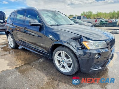 Czwarte zdjęcie samochodu z boku: 2014 BMW X3 XDRIVE28I VIN:5UXWX9C56E0D17131 - miniatura