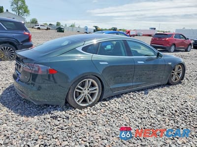 Trzecie zdjęcie samochodu z tyłu: 2014 TESLA MODEL S VIN:5YJSA1H17EFP39268 - miniatura
