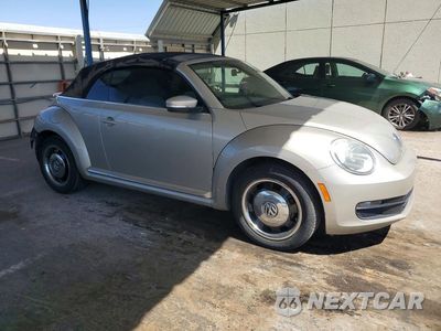 Czwarte zdjęcie samochodu z boku: 2015 VOLKSWAGEN BEETLE 1.8T VIN:3VW517AT4FM823568 - miniatura