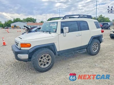 2012 TOYOTA FJ CRUISER BASE JTEBU4BF1CK139127 - główne zdjęcie licytacji z USA - miniatura