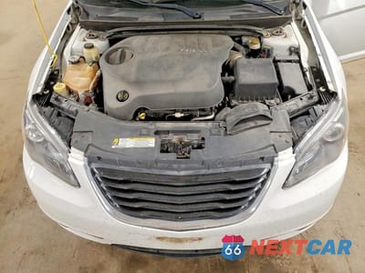 Zdjęcie 11 z 12 samochodu: 2013 CHRYSLER 200 VIN:1C3CCBCG7DN571006 - miniatura