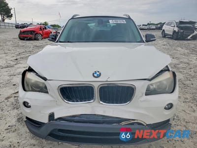 Piąte zdjęcie samochodu w środku: 2014 BMW X1 SDRIVE28I VIN:WBAVM1C52EVW51922 - miniatura