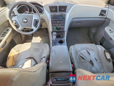Zdjęcie 8 z 13 samochodu: 2011 CHEVROLET TRAVERSE LT VIN:1GNKVJED5BJ331060 - miniatura